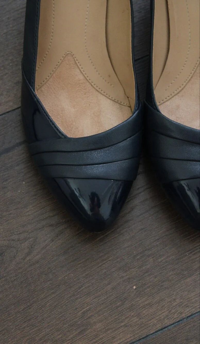 Naturalizer N5 Comfort Classic Black Pointed Toe Women’s Pumps